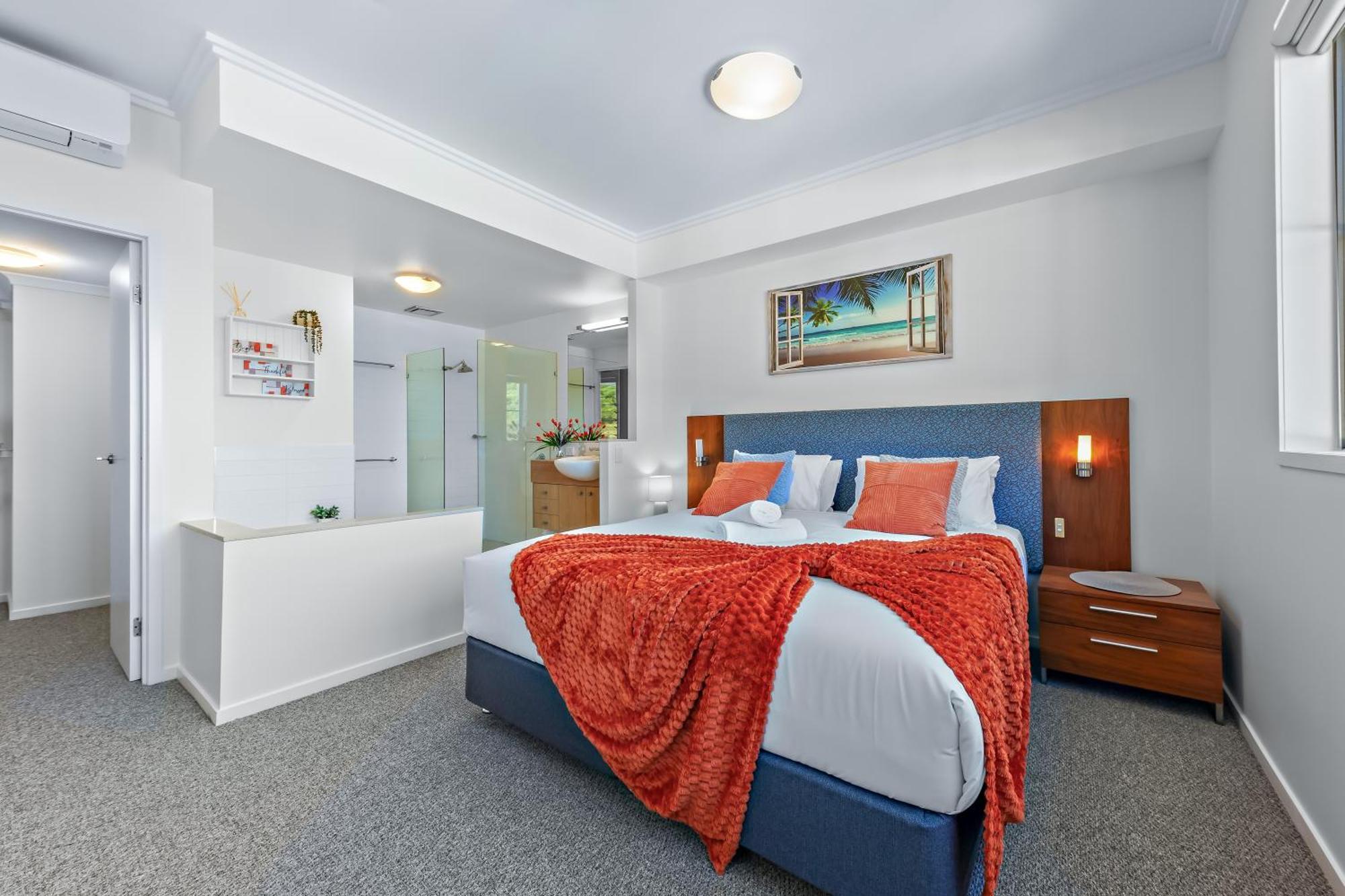 Airlie Summit Apartments Airlie Beach Esterno foto